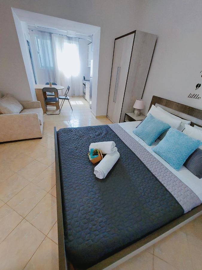 Orange Guest House Dhermi Exterior photo